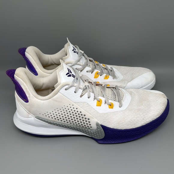 Nike Mamba Fury Basketball Shoes CK2087-101 Men's Sz 11.5‎ - Picture 1 of 12